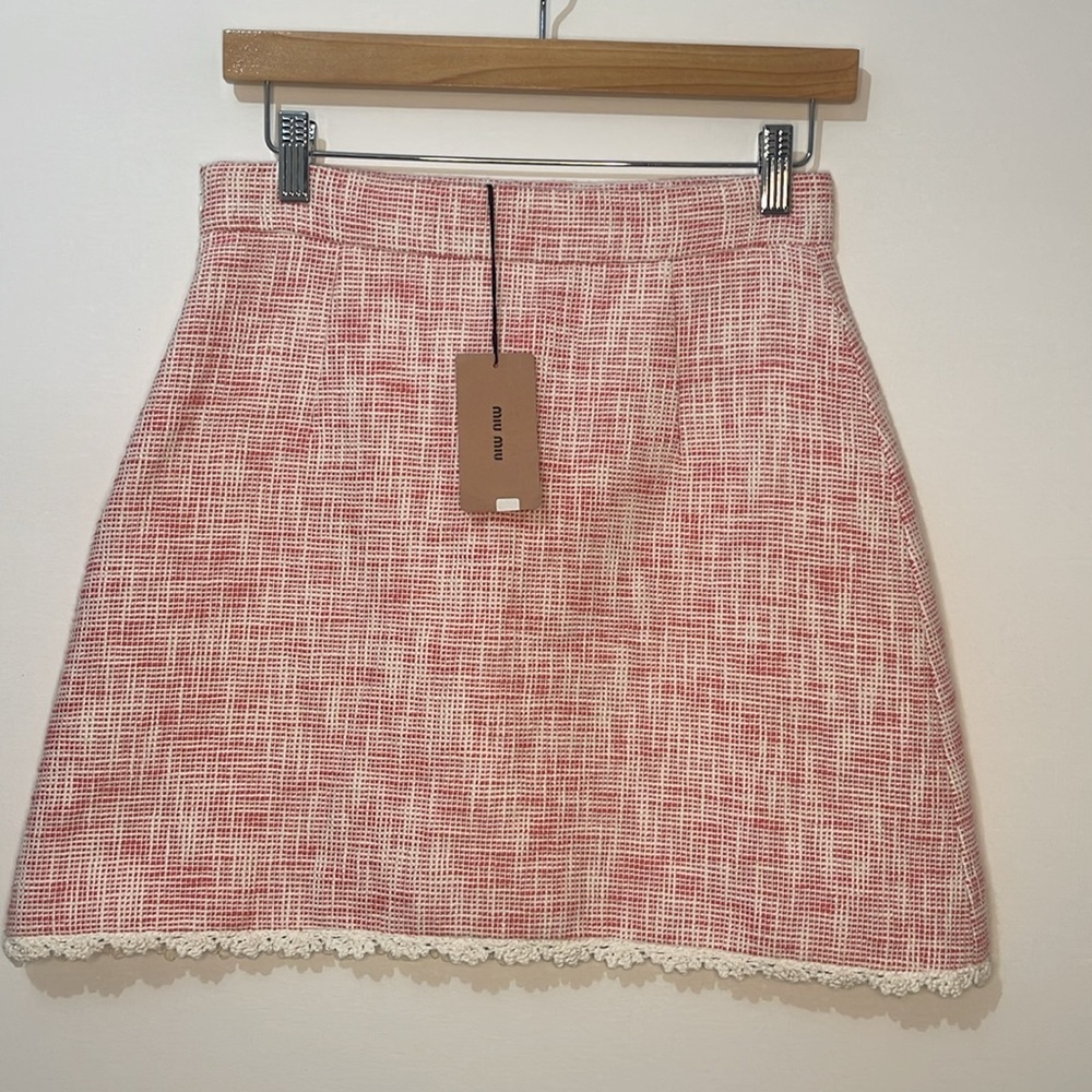 Miu Miu 2019 Tweed Coral Mini Skirt Size 4 NWT - Picture 6 of 12